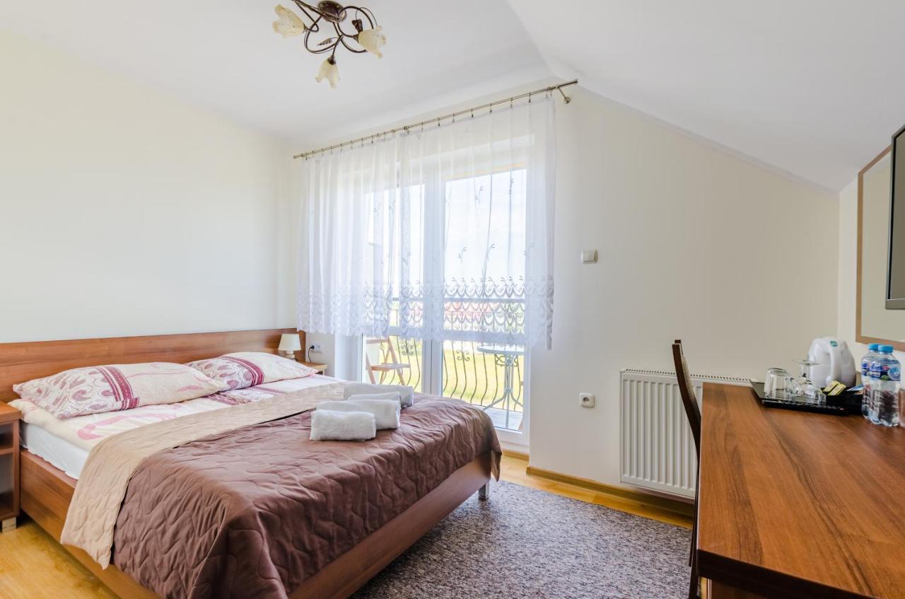 Ramzes Bed & Breakfast Ustka Exterior foto