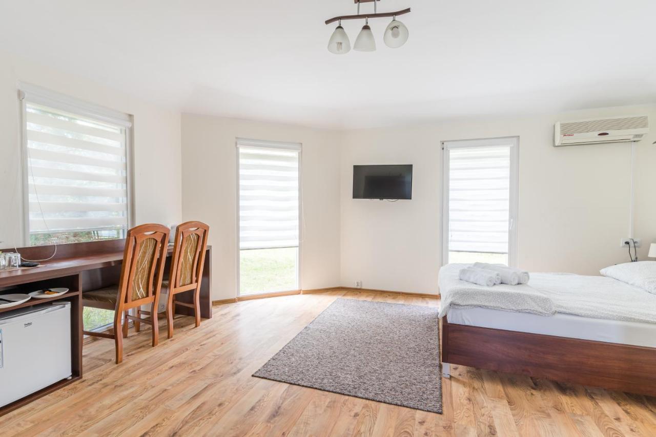 Ramzes Bed & Breakfast Ustka Exterior foto