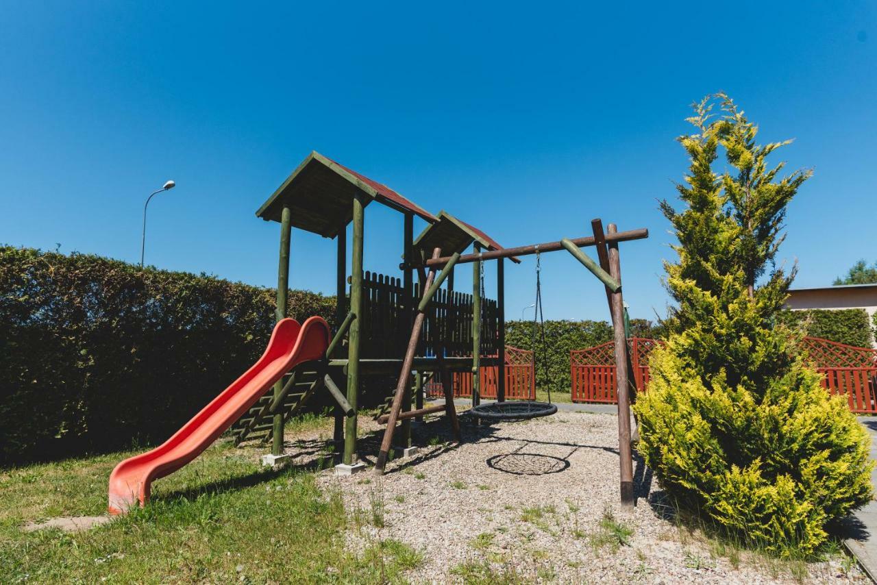 Ramzes Bed & Breakfast Ustka Exterior foto