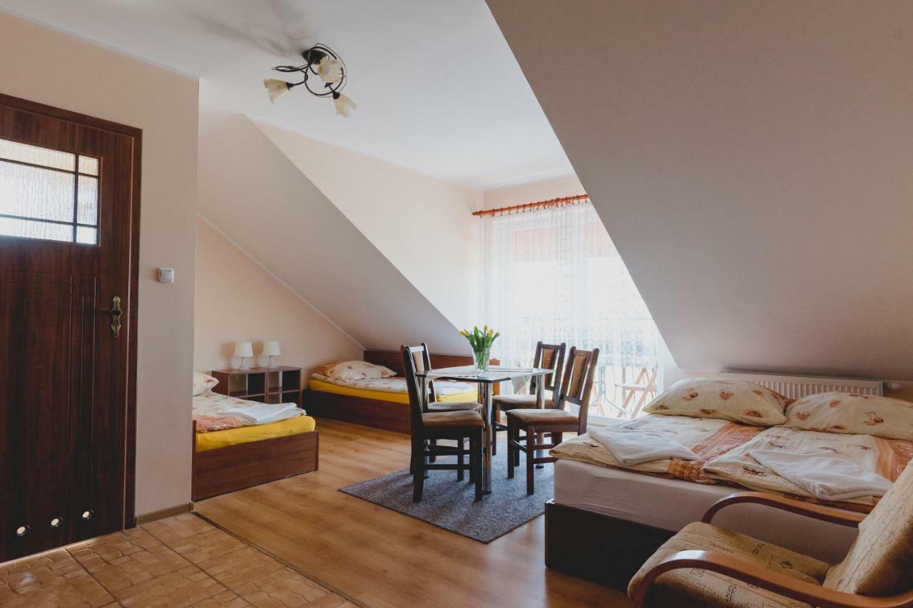 Ramzes Bed & Breakfast Ustka Exterior foto